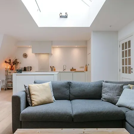 Huswell - Modern In Historic Apartment Ghent