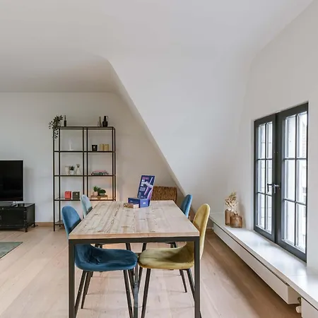 Apartment Huswell - Modern In Historic *