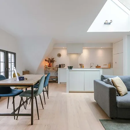 Apartment Huswell - Modern In Historic