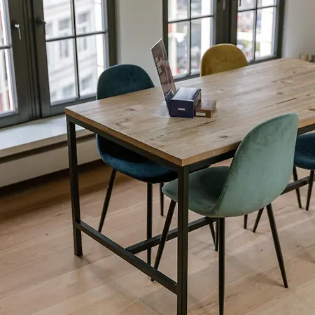 Apartment Huswell - Modern In Historic
